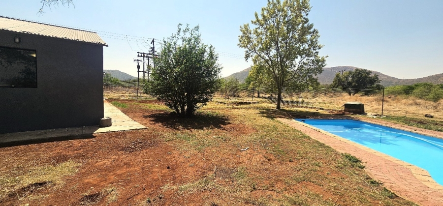 To Let 3 Bedroom Property for Rent in Mooihoek A H North West